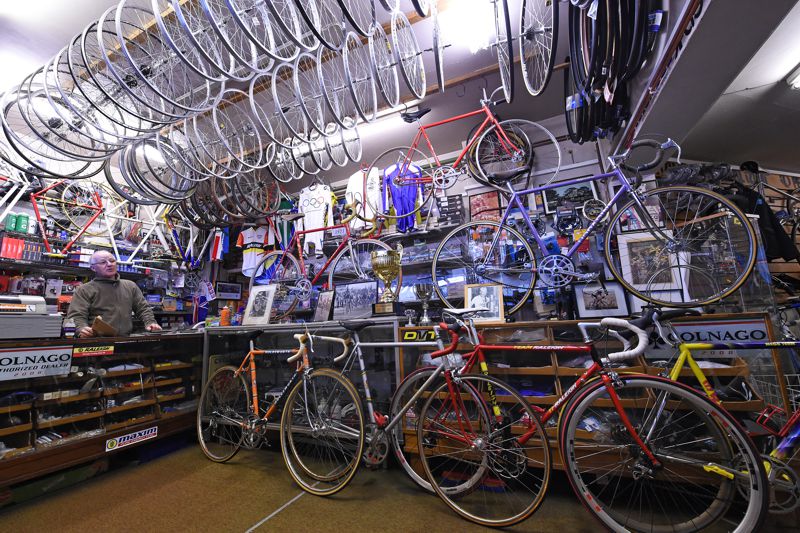 Image of DaveMarshBikeShop 97 800